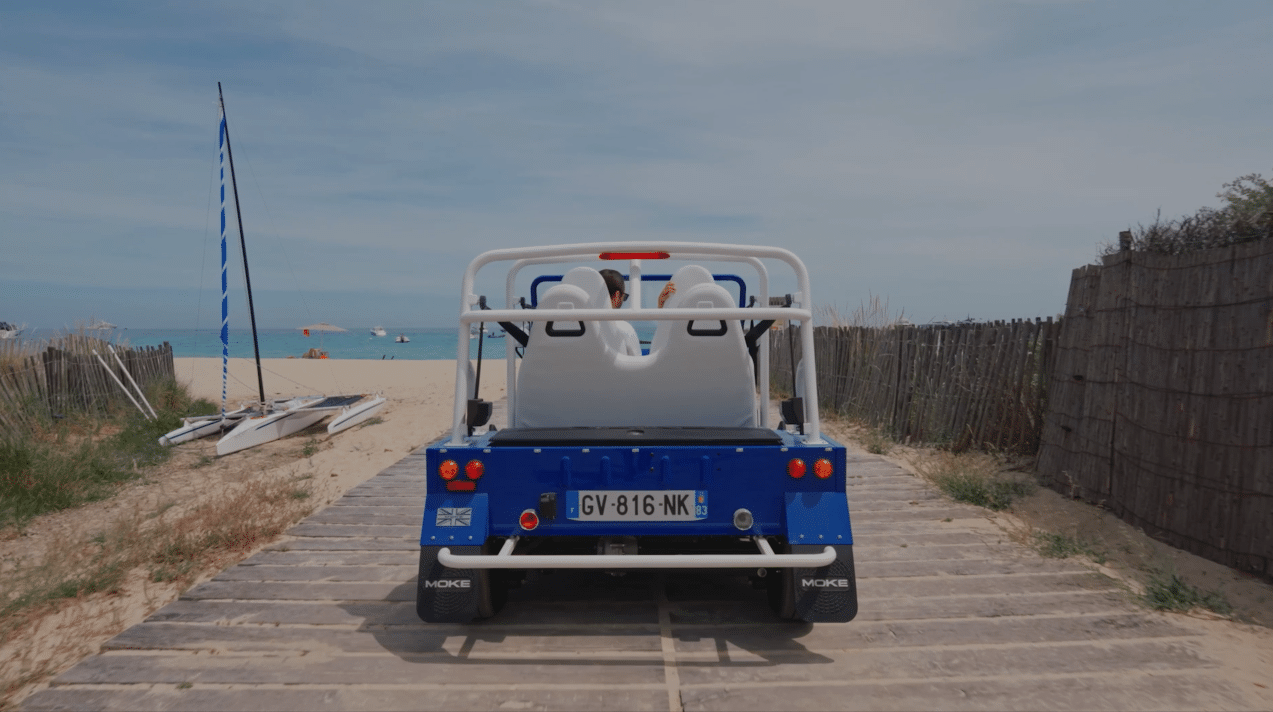 Moke électrique bord de mer