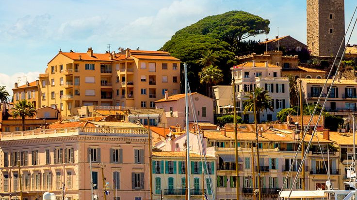 Cannes en Mini Moke